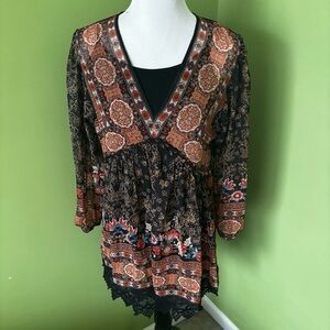 Rose & Olive Sheer Tunic Blouse with Long Cami